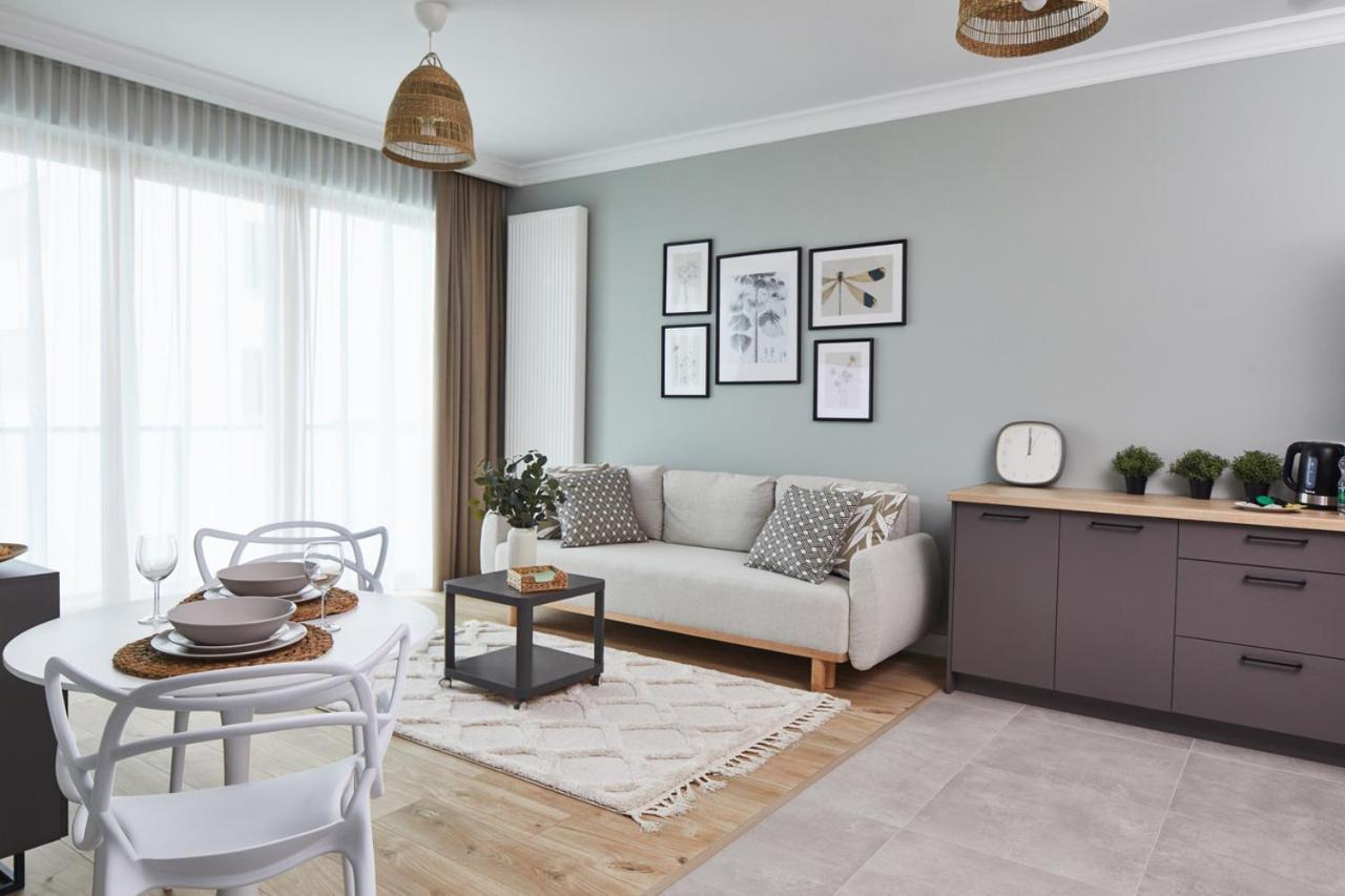 Metro Imielin Apartments Varšava Exteriér fotografie