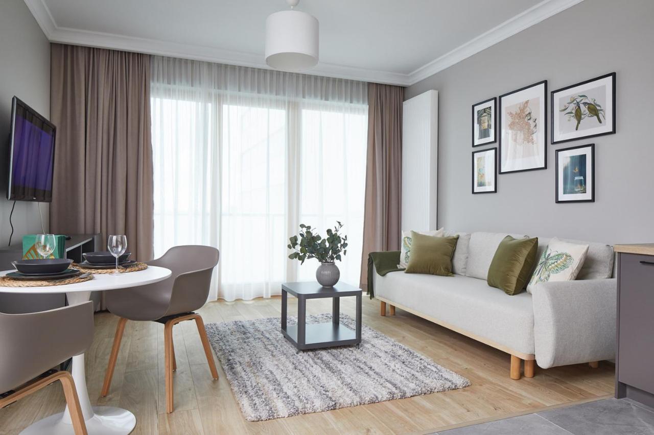 Metro Imielin Apartments Varšava Exteriér fotografie