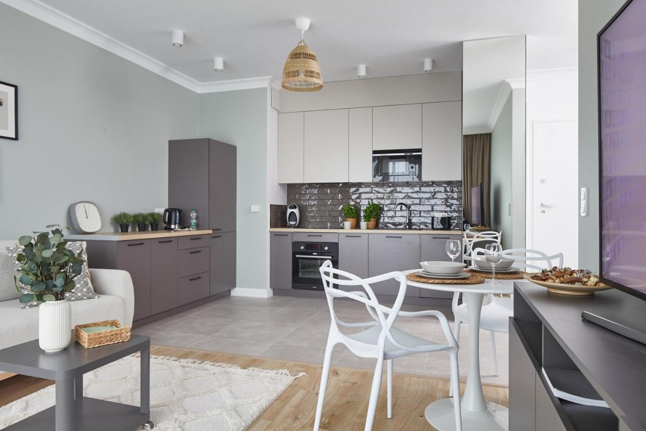 Metro Imielin Apartments Varšava Exteriér fotografie