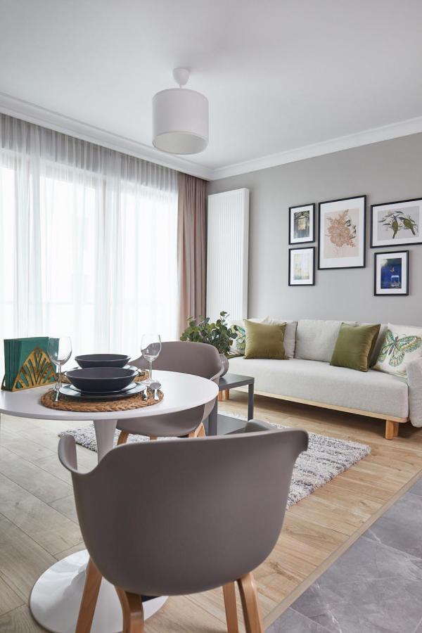 Metro Imielin Apartments Varšava Exteriér fotografie